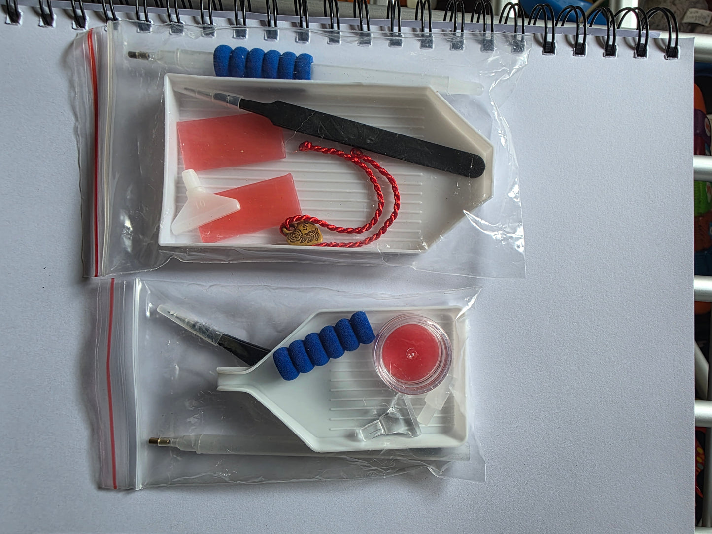 Diamond Art Painting Trays – Large & Small Kits with Tools, Wax, Pen & Tweezers - Silaba Crafts