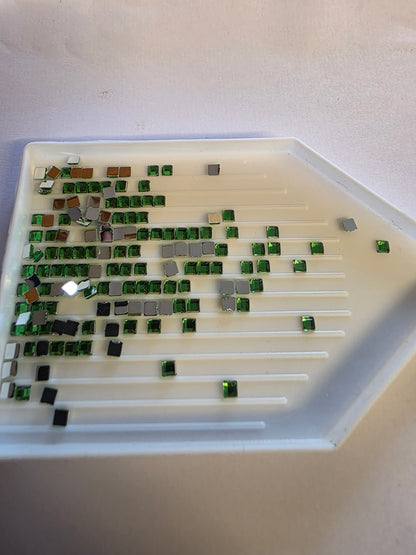 CRYSTAL TOP DIAMOND PAINTING DRILLS / BEADS - SQUARE - Silaba Crafts